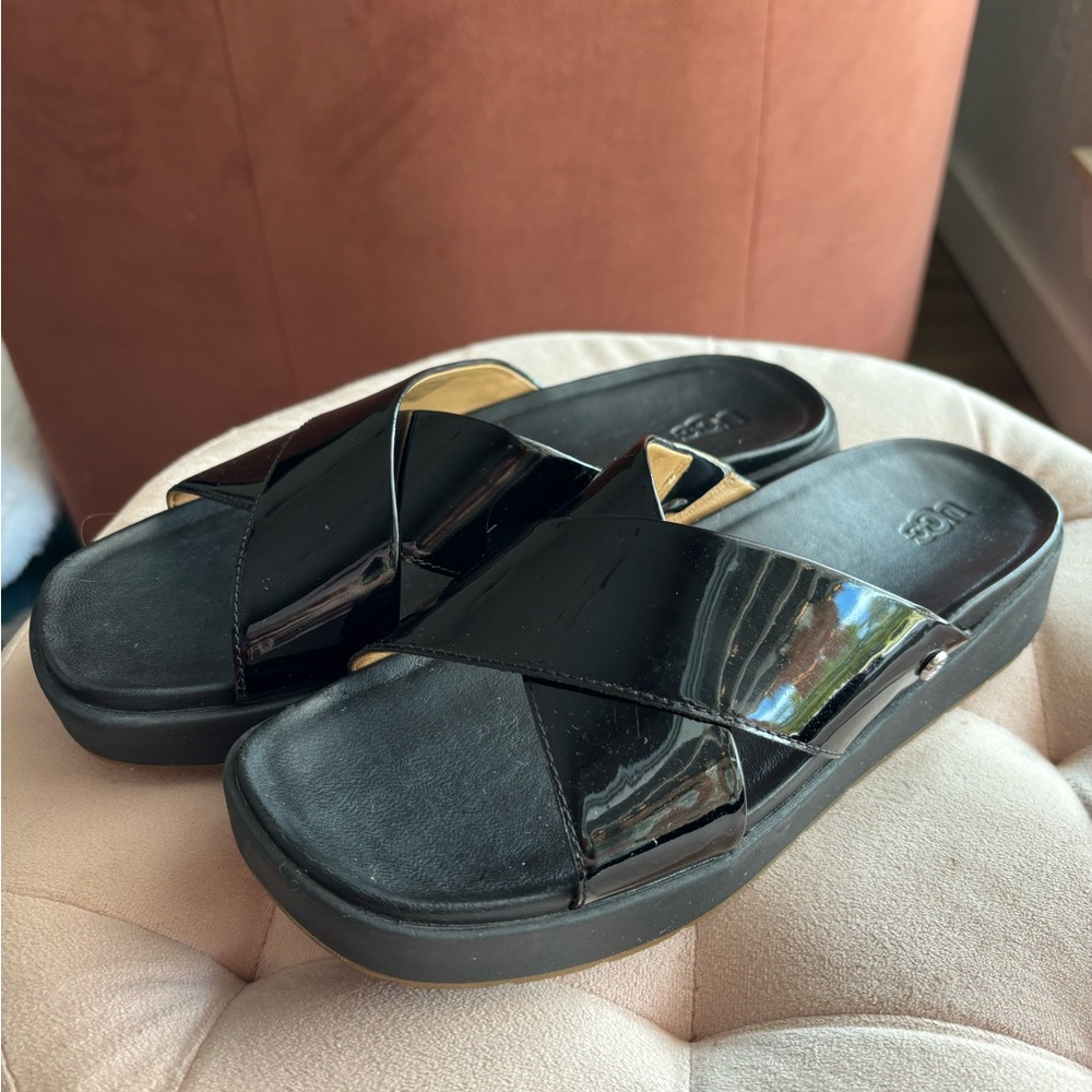 Ugg Australia Emily Sandals size 8